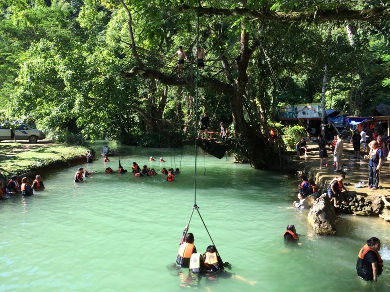 Laos: Die Blue Lagoon in der Nähe von Vang Vieng